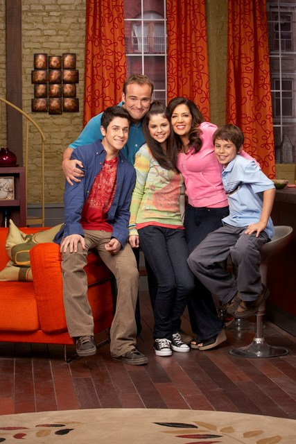 Wizards of Waverly Place (kidstvmovies.about.com)