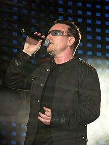 Bono in Honolulu  (Wikipedia)