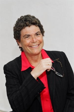 Dr. Love<br> (Courtesy of the Dr. Susan Love Foundation)