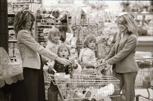 Kids in shopping carts (Photo by Doug Miller)