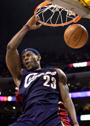 lebron james dunking. Before Lebron was