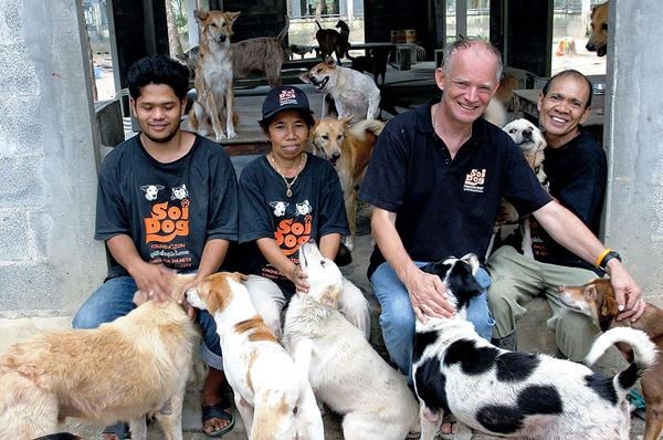 Picture of John and Gill Dalley battle Thailand's illegal dog meat trade