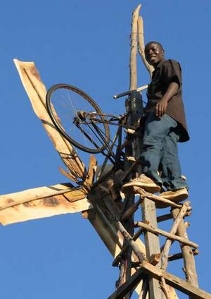 Picture of Community Hero: William Kamkwamba