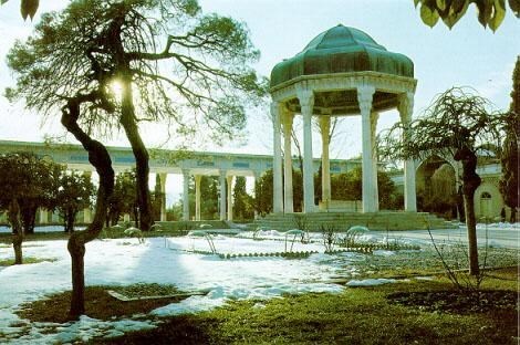 Tomb of Hafez in Shiraz<br>(http://www.iranonline.com/iran/Fars/images/hafez.JPG)