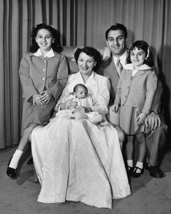 Danny & Rose Marie Thomas with children (left to right): daughter, Marlo; son, Tony; daughter, Terre.<br> Image courtesy of <a href='https://www.stjude.org/'  target='blank'>St. Jude Childrenï¿½s Research Hospital</a>